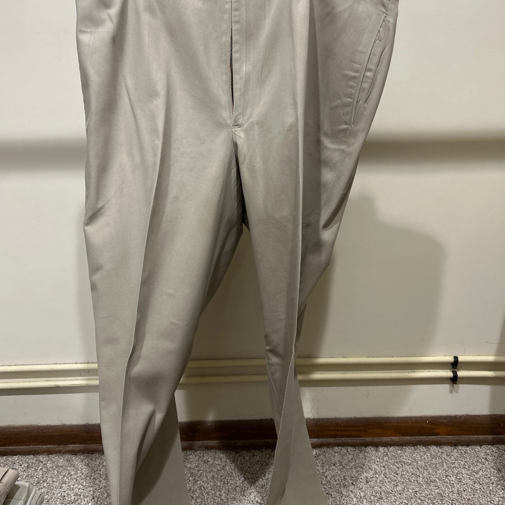 Men’s dress khakis